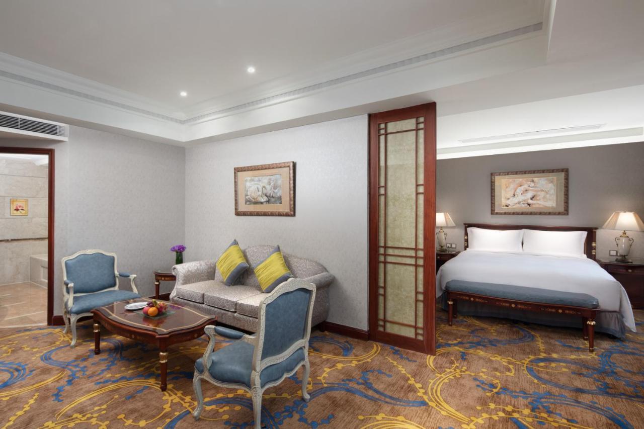 Crowne Plaza Shanghai Nanjing Road By Ihg Exterior foto